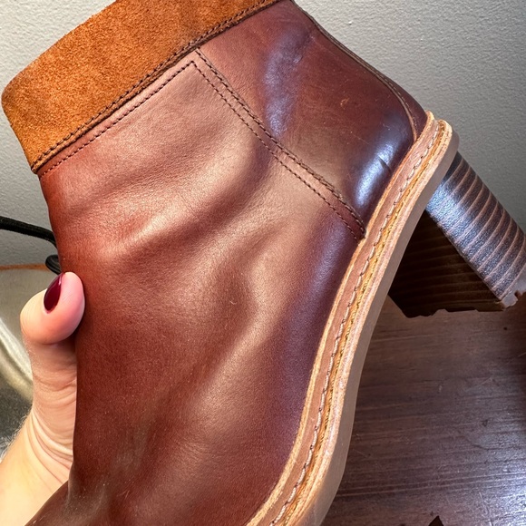 Clarks Boots - Picture 4 of 4